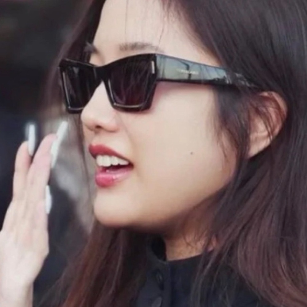 FERRAGAMO Rivets 53mm Modified Rectangular Black … - image 2